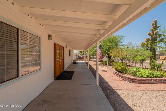 6202 E Timrod Street, Tucson, AZ 85711