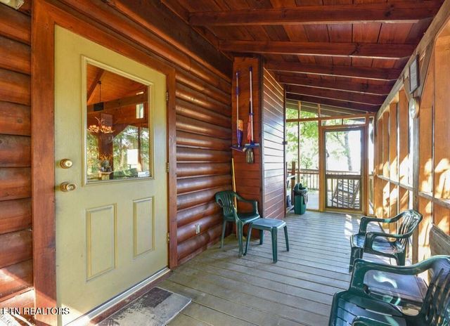 3831 Glenview Way, Sevierville, TN 37862