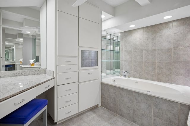 5200 Keller Springs Road 730, Dallas, TX 75248
