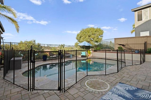 1357 Santa Olivia Rd, Chula Vista, CA 91913