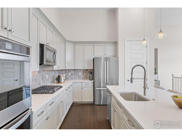 1115 Fox Hills Ct, Erie, CO 80516