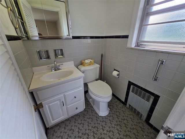 225 Somerset Road, Norwood, NJ 07648