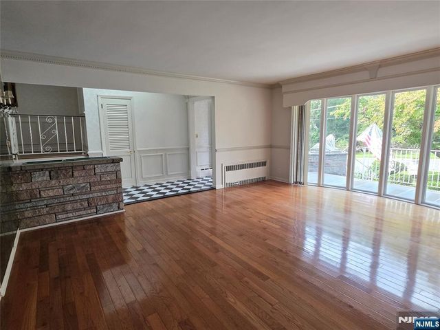 225 Somerset Road, Norwood, NJ 07648