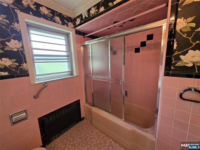 225 Somerset Road, Norwood, NJ 07648