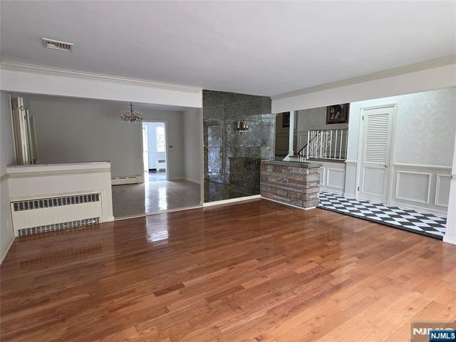 225 Somerset Road, Norwood, NJ 07648