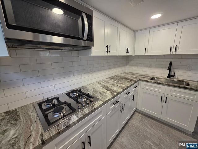225 Somerset Road, Norwood, NJ 07648