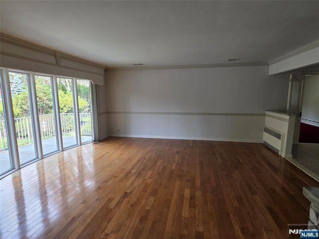 225 Somerset Road, Norwood, NJ 07648