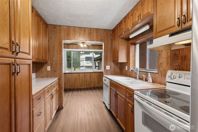 5501 89th Avenue SE, Olympia, WA 98513