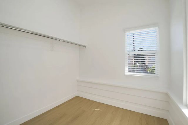 2115 Venice Boulevard, Los Angeles, CA 90006