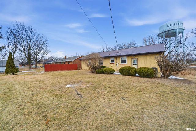 916 W WALNUT Street, Chillicothe, IL 61523