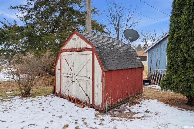 916 W WALNUT Street, Chillicothe, IL 61523