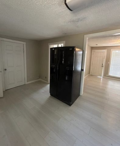 802 Cross Timber Street, Denton, TX 76205