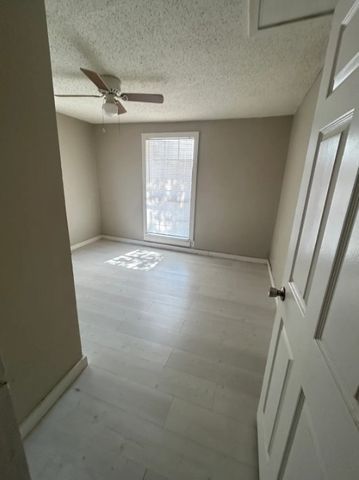 802 Cross Timber Street, Denton, TX 76205
