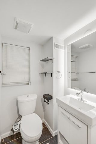 373 N Hemlock Avenue, Wood Dale, IL 60191