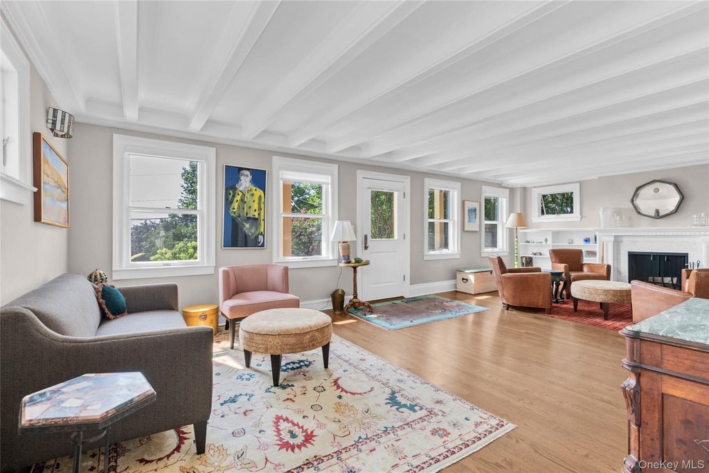 15 Jackson Street, Port Washington, NY 11050 — photo 4