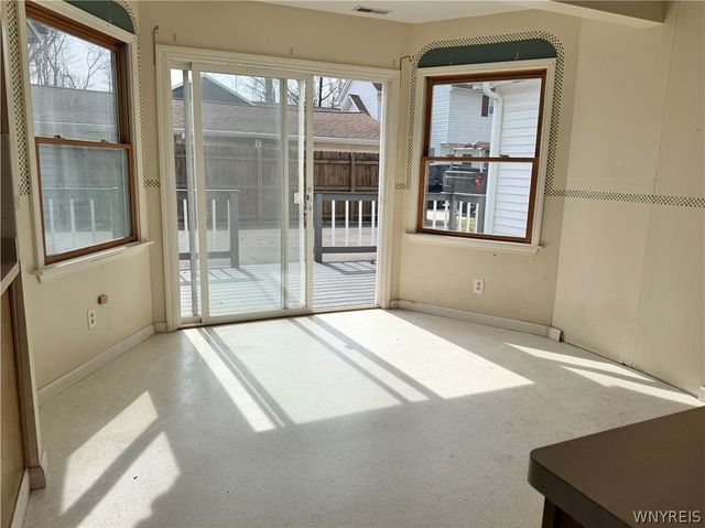 5893 Lakeview Terrace, Hamburg, NY 14085
