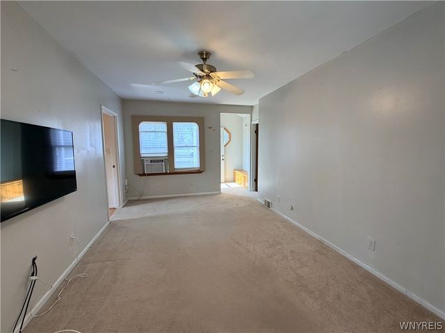 5893 Lakeview Terrace, Hamburg, NY 14085