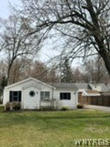 5893 Lakeview Terrace, Hamburg, NY 14085