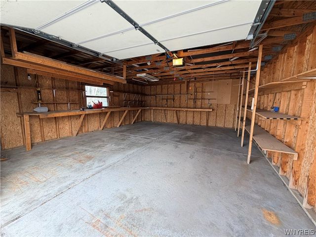 5893 Lakeview Terrace, Hamburg, NY 14085