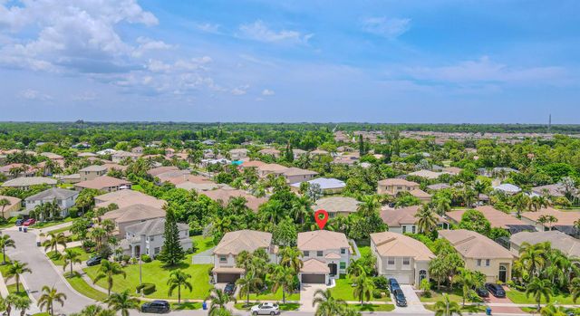 2738 Misty Oaks Circle Royal Circle, Royal Palm Beach, FL 33411