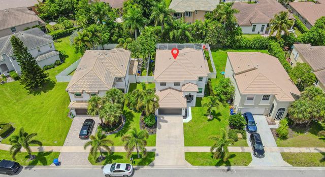 2738 Misty Oaks Circle Royal Circle, Royal Palm Beach, FL 33411