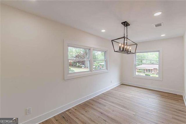 525 Rosemont Drive, Decatur, GA 30032