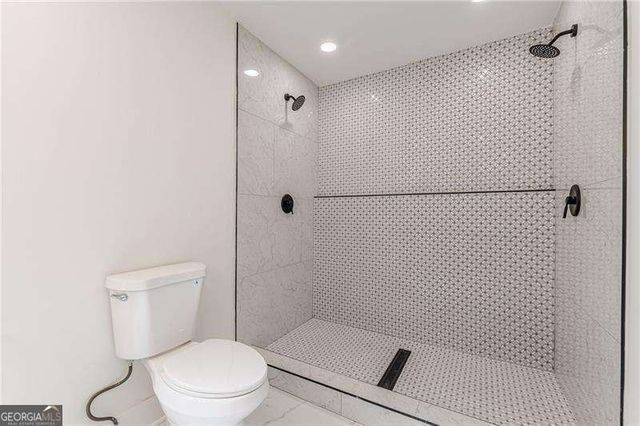 525 Rosemont Drive, Decatur, GA 30032