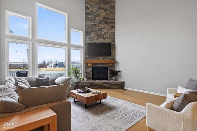 20007 Chatham Green Drive, Westfield, IN 46074