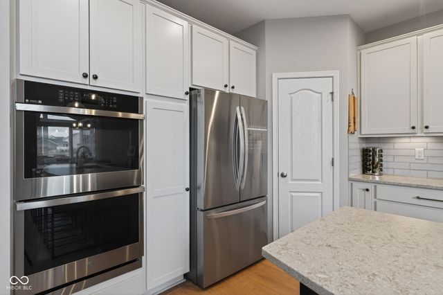 20007 Chatham Green Drive, Westfield, IN 46074