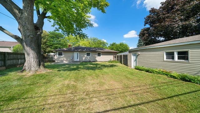 2408 Colorado Avenue, Rockford, IL 61108