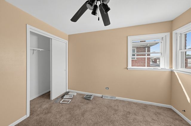 370 Prairie Avenue, Calumet City, IL 60409
