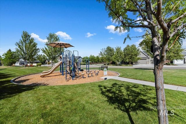 3332 W Ladle Rapids Ct., Meridian, ID 83646
