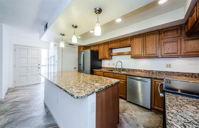 433 S PAULA DRIVE 17, Dunedin, FL 34698