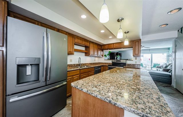 433 S PAULA DRIVE 17, Dunedin, FL 34698