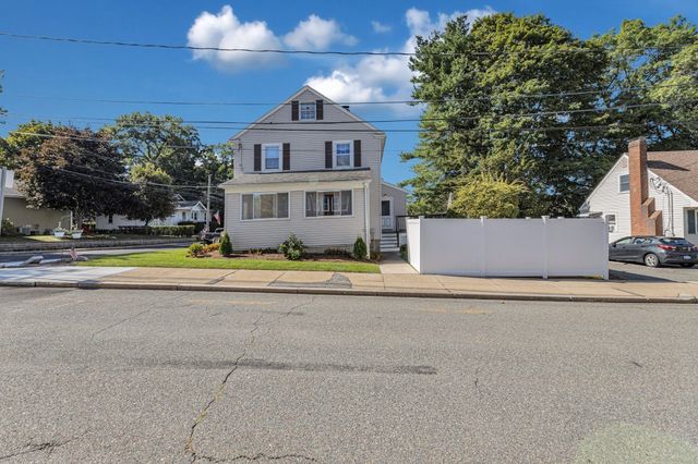 45 Hemlock Rd, Boston, MA 02132