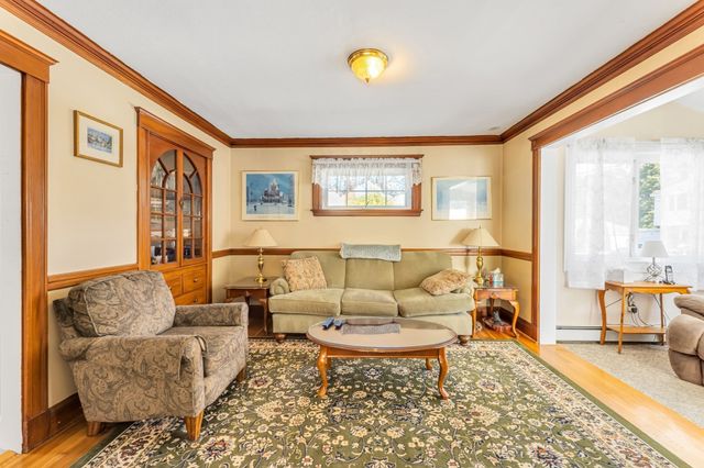45 Hemlock Rd, Boston, MA 02132