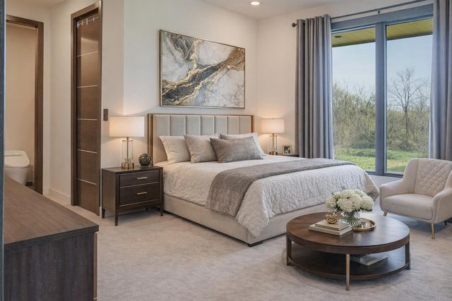 885 N 100 W, Valparaiso, IN 46385