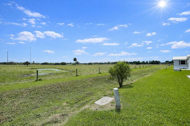 1320 SW 44th Boulevard, Okeechobee, FL 34974