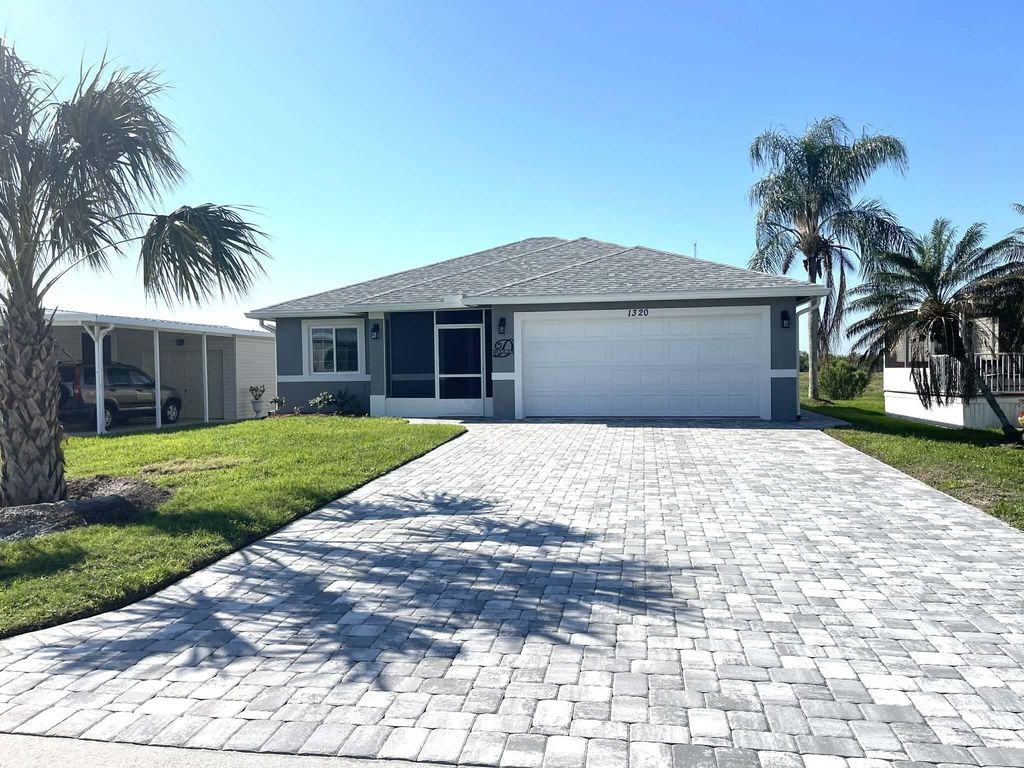 1320 SW 44th Boulevard, Okeechobee, FL 34974