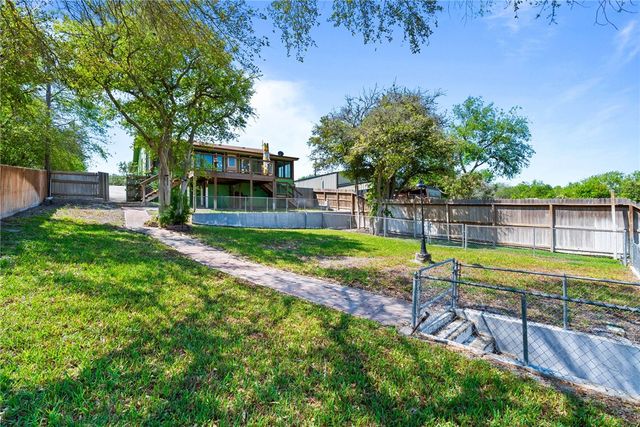 166 Cenesia, Sandia, TX 78383