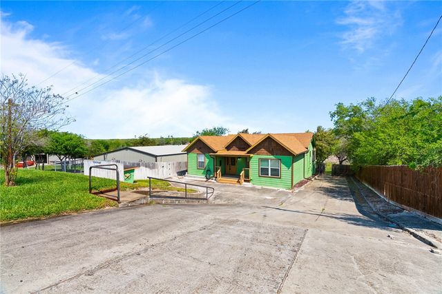 166 Cenesia, Sandia, TX 78383