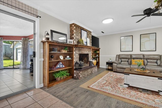 502 S Barclay Avenue, Dewey, OK 74029