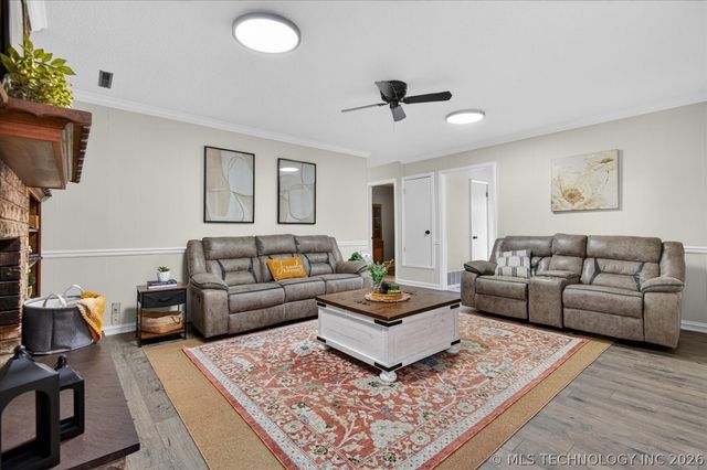 502 S Barclay Avenue, Dewey, OK 74029