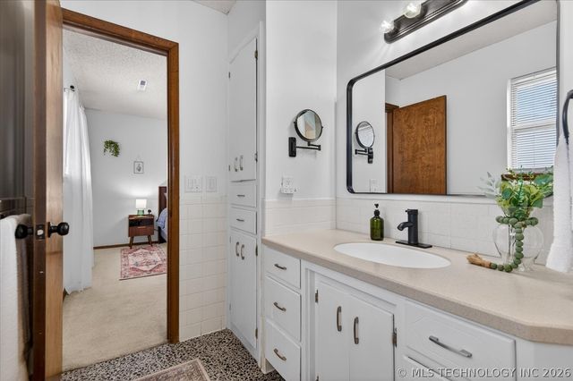 502 S Barclay Avenue, Dewey, OK 74029
