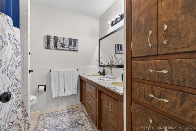 502 S Barclay Avenue, Dewey, OK 74029