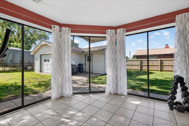 502 S Barclay Avenue, Dewey, OK 74029