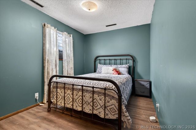 502 S Barclay Avenue, Dewey, OK 74029