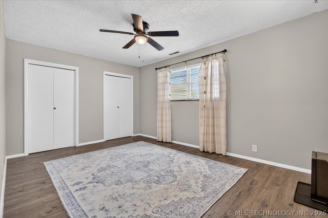 502 S Barclay Avenue, Dewey, OK 74029