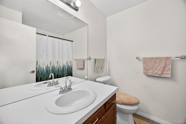 2826 S Lansing Way, Aurora, CO 80014