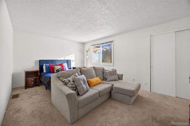 2826 S Lansing Way, Aurora, CO 80014